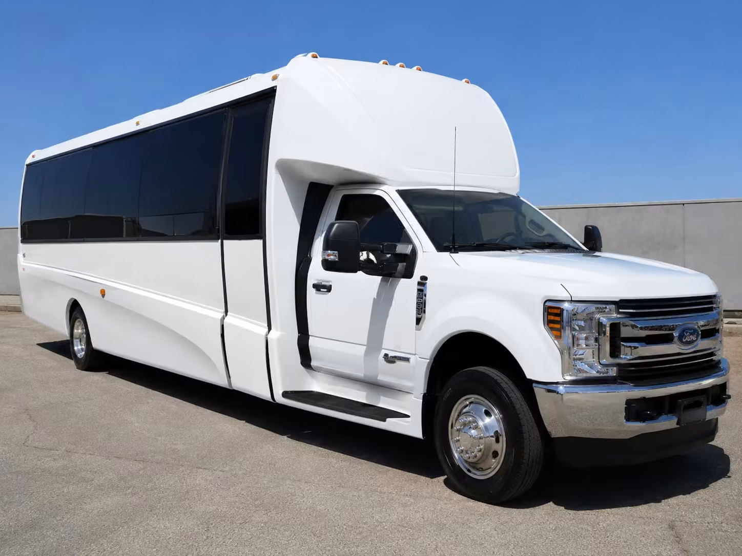 need a minibus for a smaller davie prom group compare options instantly